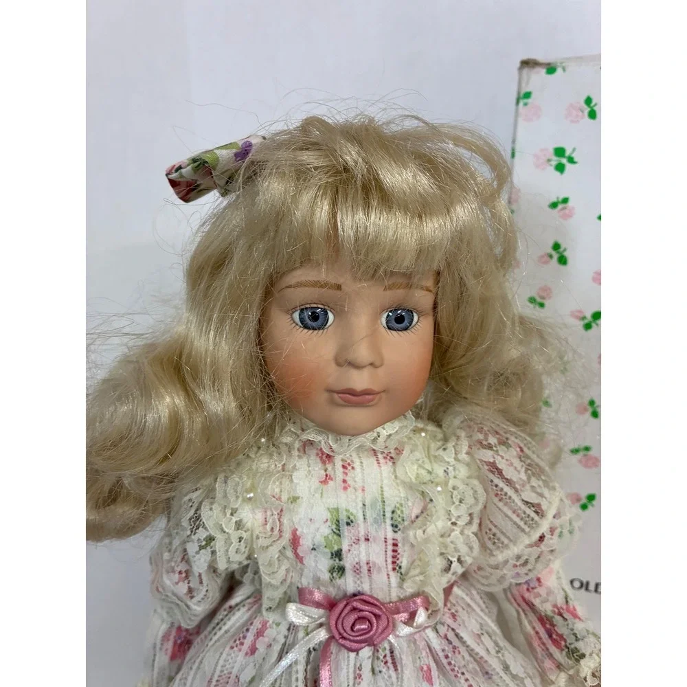 Old-Fashioned Dolls Porcelain Doll 16 inch Blonde Blue Eyes Floral Lace Gown Box